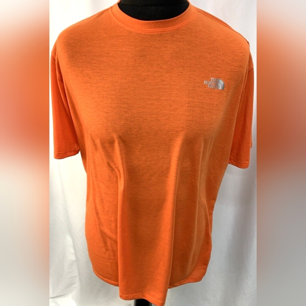 The North Face Ruckus VaporWick Crewnwck Short-Sleeve - Men's Size M MSRP $29.99